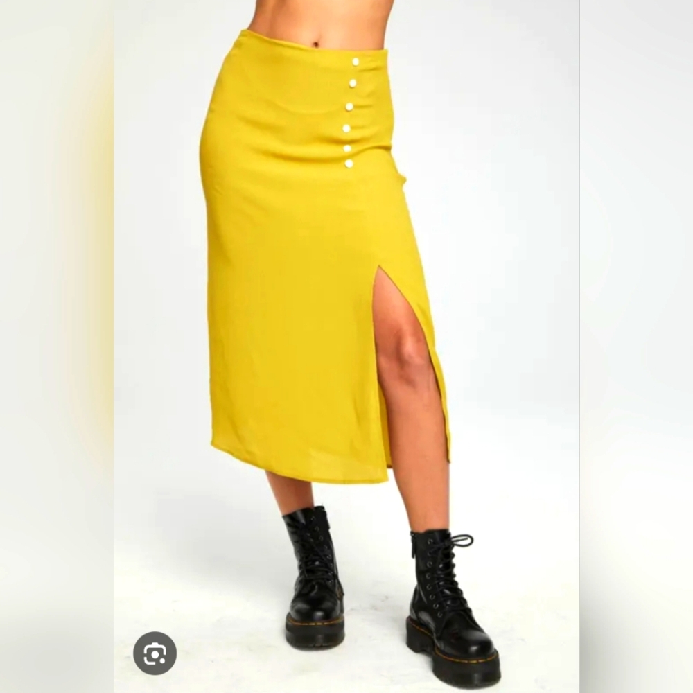 NWT Chaser Belle Midi Skirt